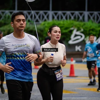 Runner Photo 8981029