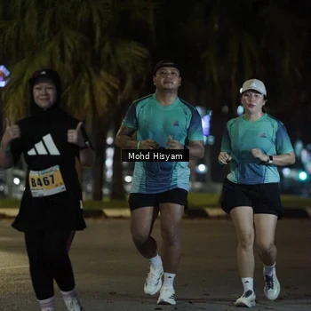 Runner Photo 8981062