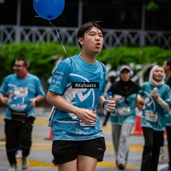 Runner Photo 8981100