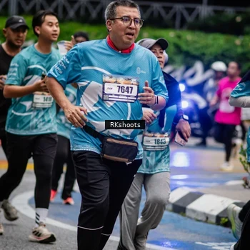 Runner Photo 8981119