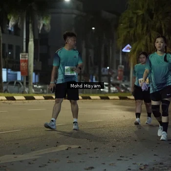 Runner Photo 8981215