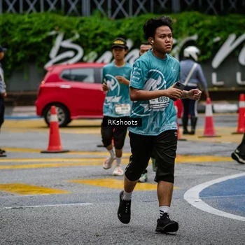 Runner Photo 8981276