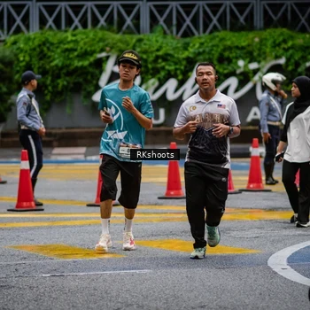 Runner Photo 8981300
