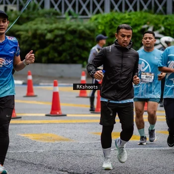 Runner Photo 8981335