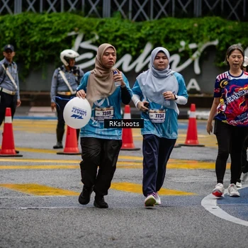 Runner Photo 8981374