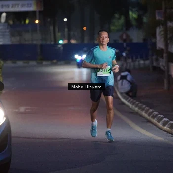 Runner Photo 8981472