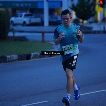 Runner Photo 8981543