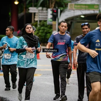 Runner Photo 8981699