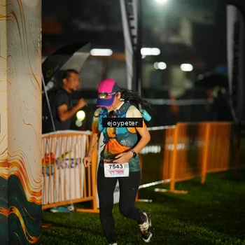 Runner Photo 8981736