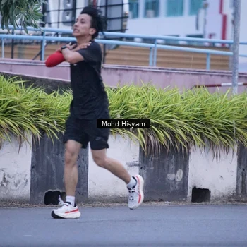 Runner Photo 8981794