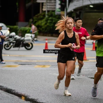 Runner Photo 8981805