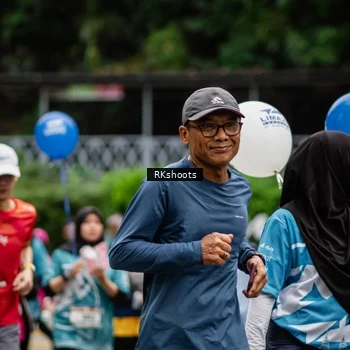 Runner Photo 8981852