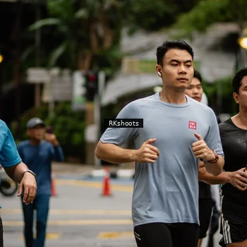 Runner Photo 8981875