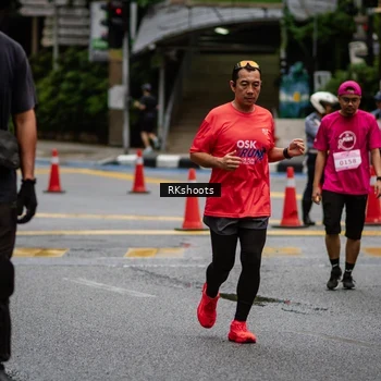 Runner Photo 8982002