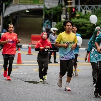 Runner Photo 8982027