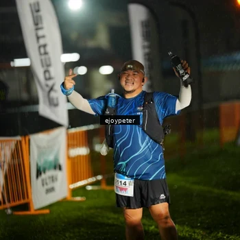 Runner Photo 8982039