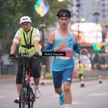 Runner Photo 8982040