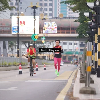 Runner Photo 8982047