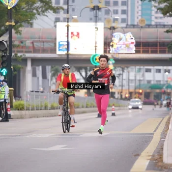 Runner Photo 8982054