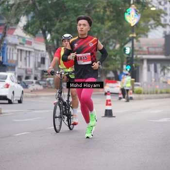 Runner Photo 8982059