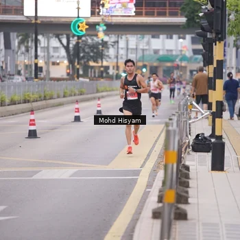 Runner Photo 8982077