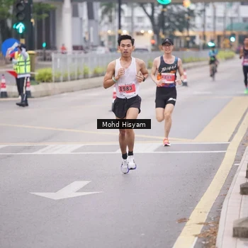 Runner Photo 8982101