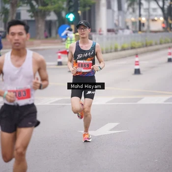 Runner Photo 8982104
