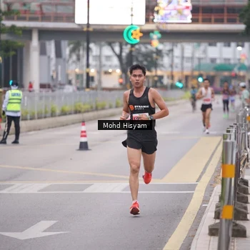 Runner Photo 8982105