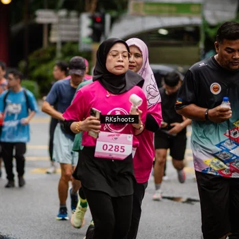 Runner Photo 8982111