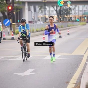 Runner Photo 8982116