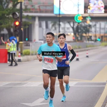Runner Photo 8982117