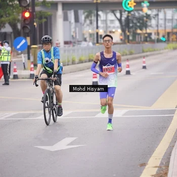 Runner Photo 8982125