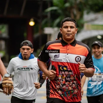 Runner Photo 8982149