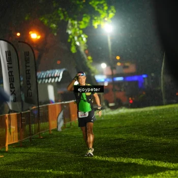 Runner Photo 8982195