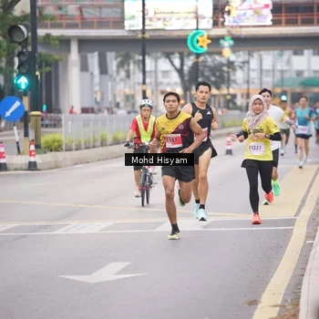 Runner Photo 8982201