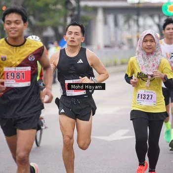 Runner Photo 8982204