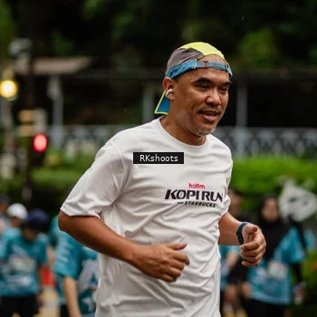 Runner Photo 8982211