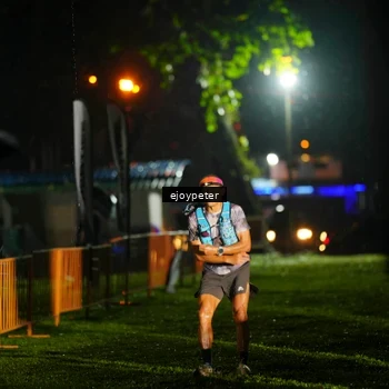 Runner Photo 8982243