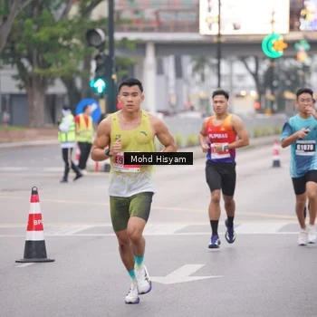 Runner Photo 8982247