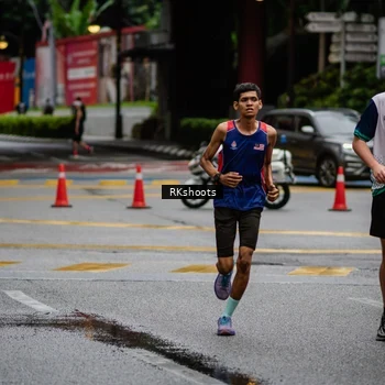 Runner Photo 8982257