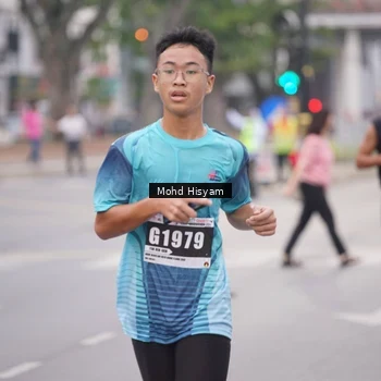 Runner Photo 8982271