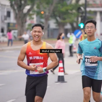 Runner Photo 8982273