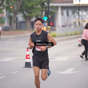 Runner Photo 8982280