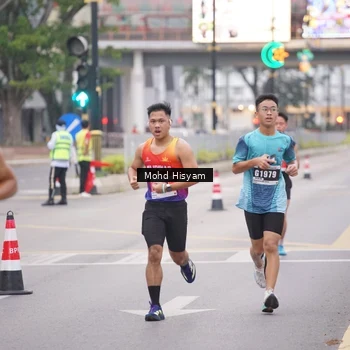 Runner Photo 8982284