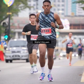 Runner Photo 8982331