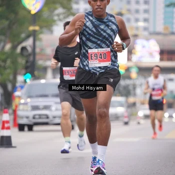 Runner Photo 8982335
