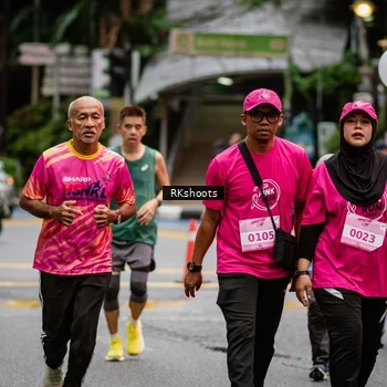 Runner Photo 8982338
