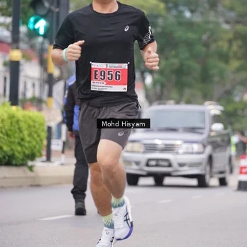Runner Photo 8982343