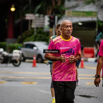 Runner Photo 8982347