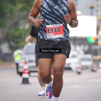 Runner Photo 8982348